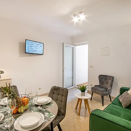 Klement Apartman